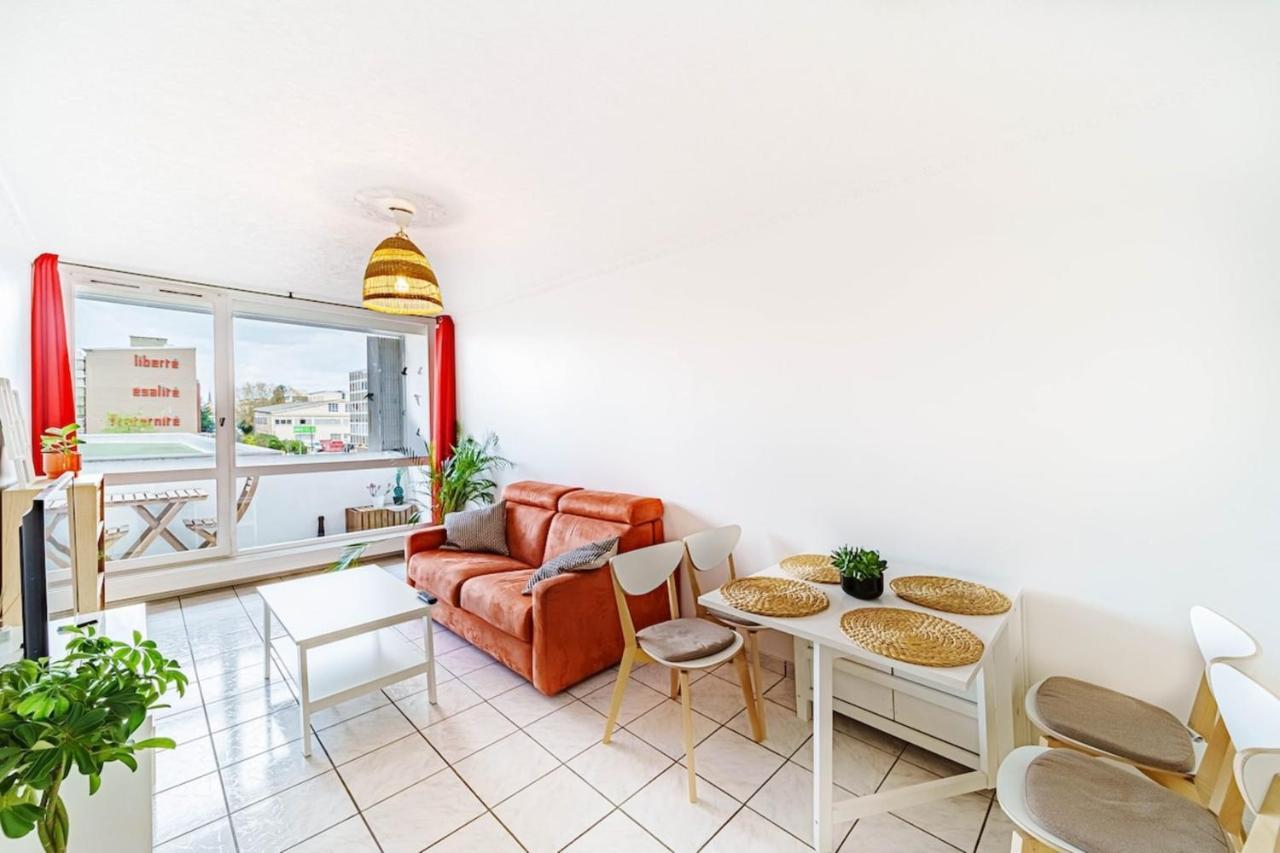 Atypical Apartment With Balcony & Interior Stairs Villeurbanne Exterior foto